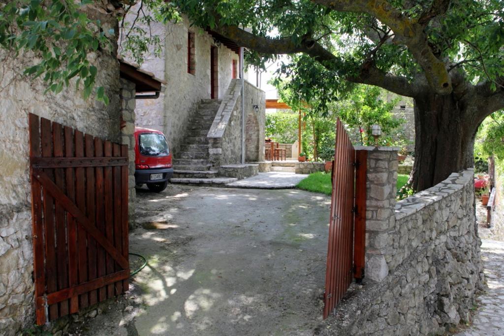 Menelia Cottage Platístoma Camera foto